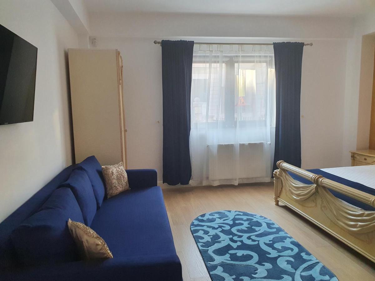 French Boutique Hotel Braşov Eksteriør billede